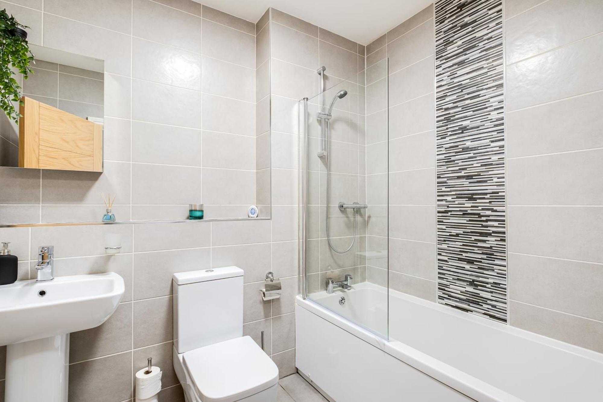Pluxa Blue Sapphire Luxury Stay Free Parking Free Wifi - Walk Everywhere, Travel, Biz, Leisure Birmingham Ngoại thất bức ảnh